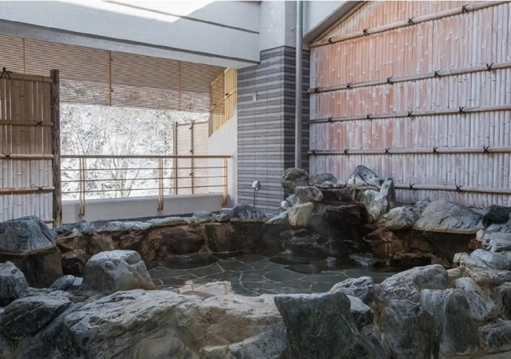 Hotel New Momiji