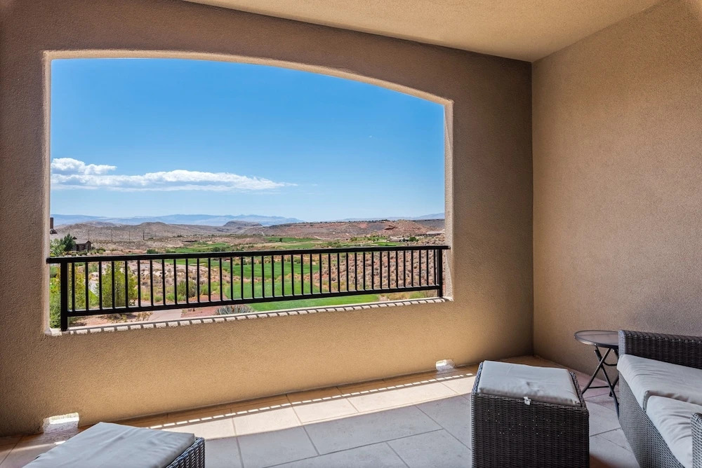 Views For Rent townhouse