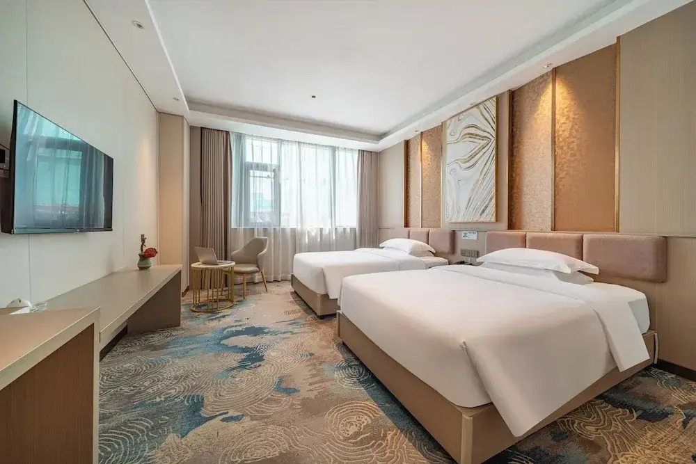 ELONG DELUXE International Hotel