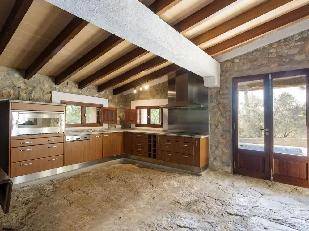 Mansion in Lloseta With Pool & Terrace