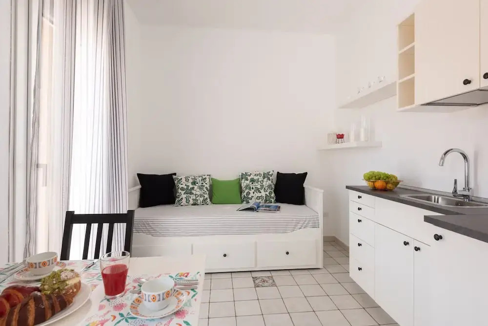 Altré Guest House