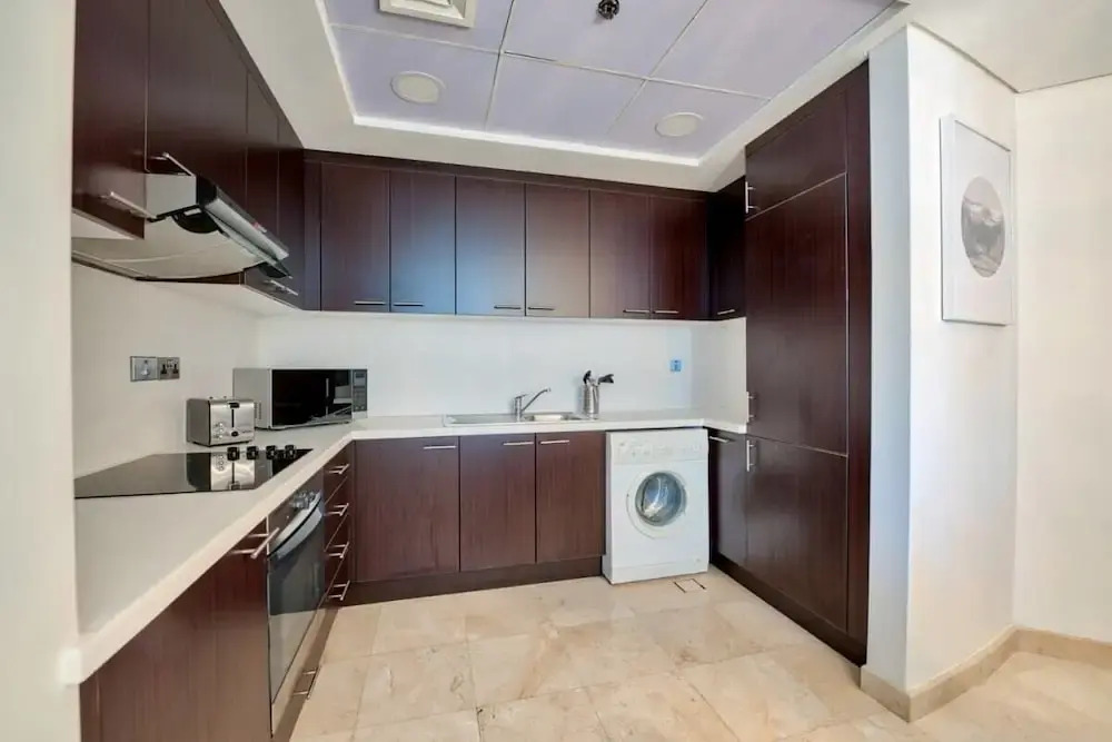 Luxury Apartment Steps Away From Everything!