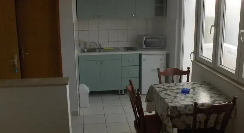 Apartments Karoca