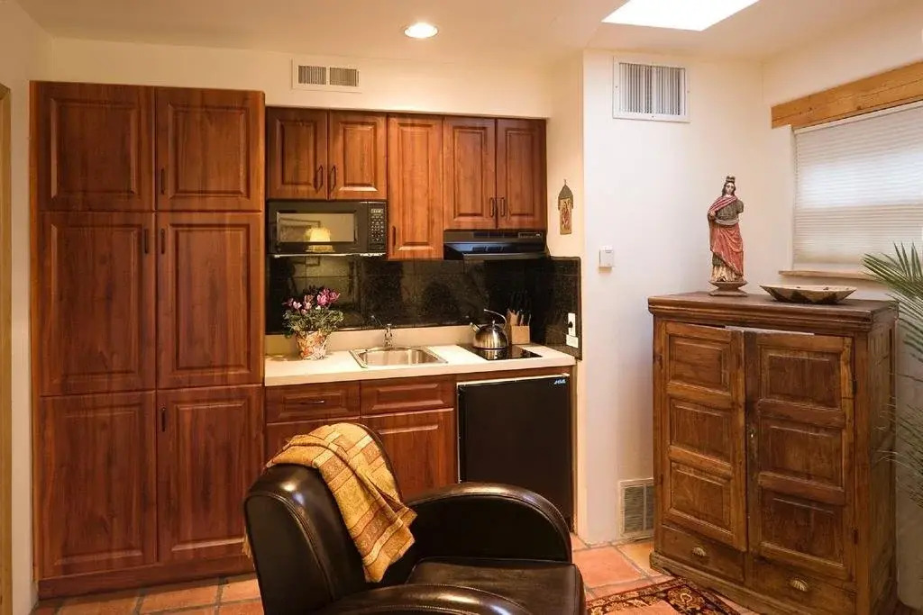 Hacienda Nicholas Bed & Breakfast