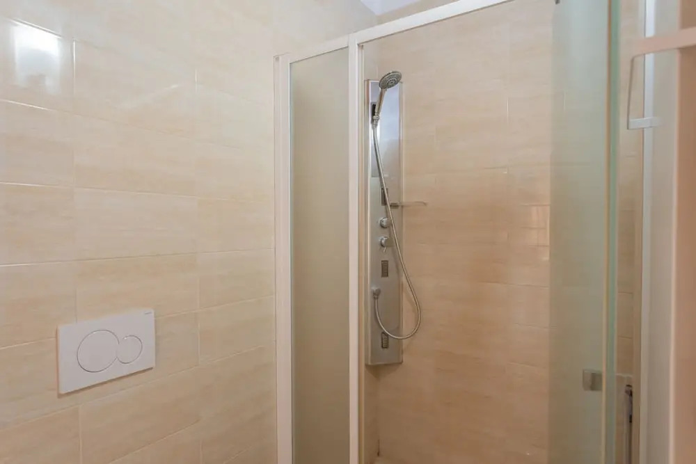 Domus in Como by Rent All Como