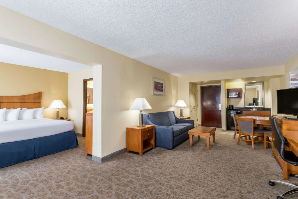 Wingate by Wyndham, Universal Studios