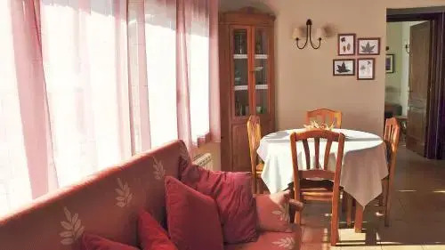 Casa Rural Cirerer