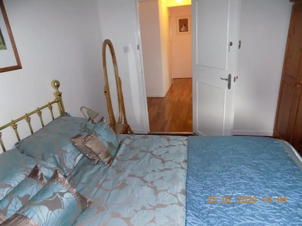 Oakdene Apartments