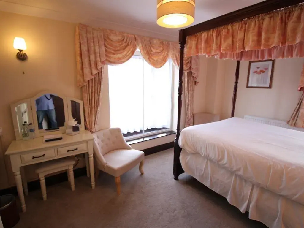 Pilgrims Hotel