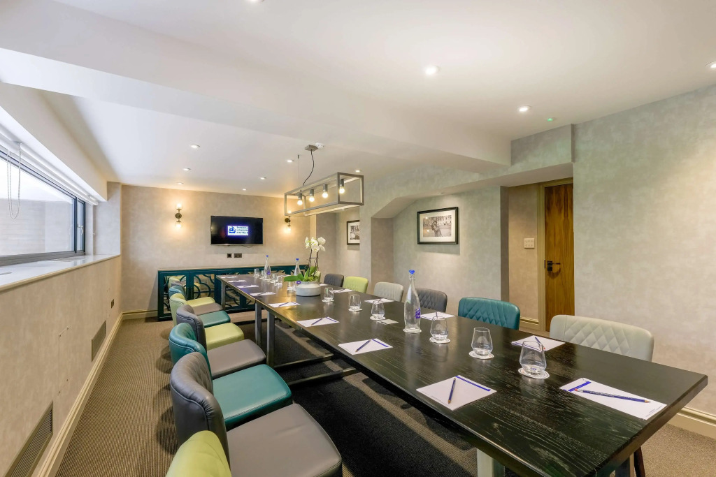 Bedford Hotel