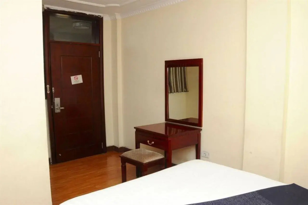 Blue Wave Hotel