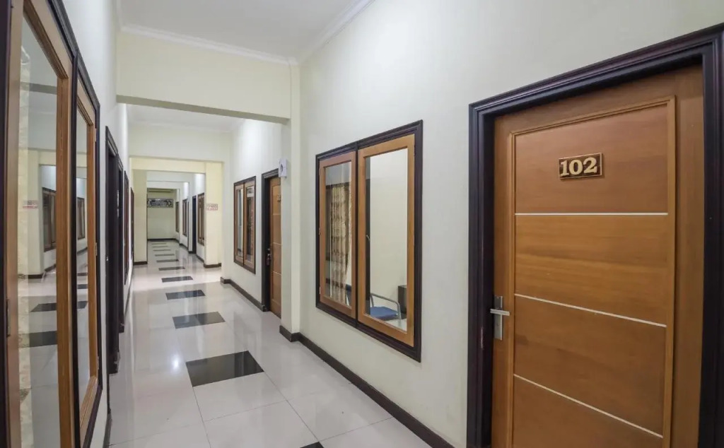RedDoorz Syariah near Taman Rimba Zoo Jambi