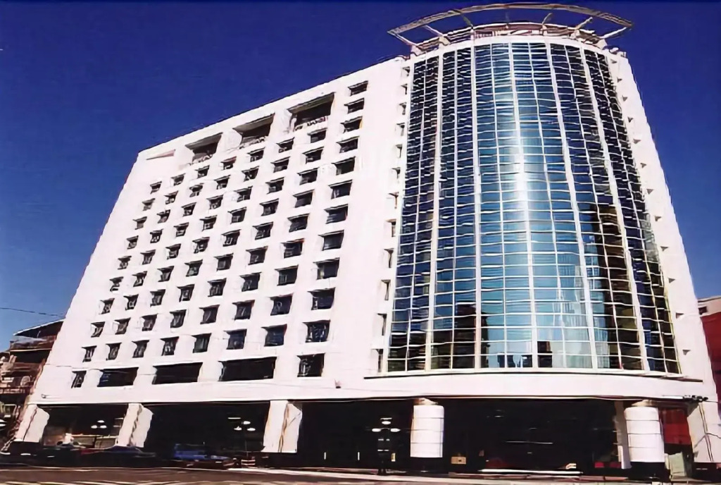 Hon Dow Hotel