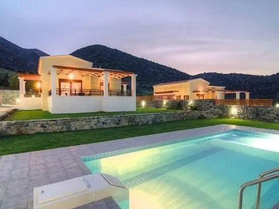 Real Dream Villas, Cretan Gems with SeaViews, By ThinkVilla