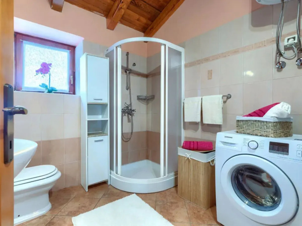 Holiday Home Villa Mate i Kate by Interhome