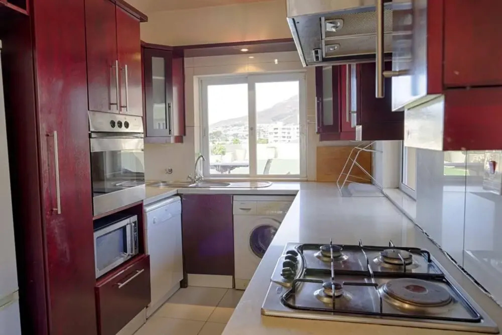 4 Bedroom Apartment With Views in Cape Town