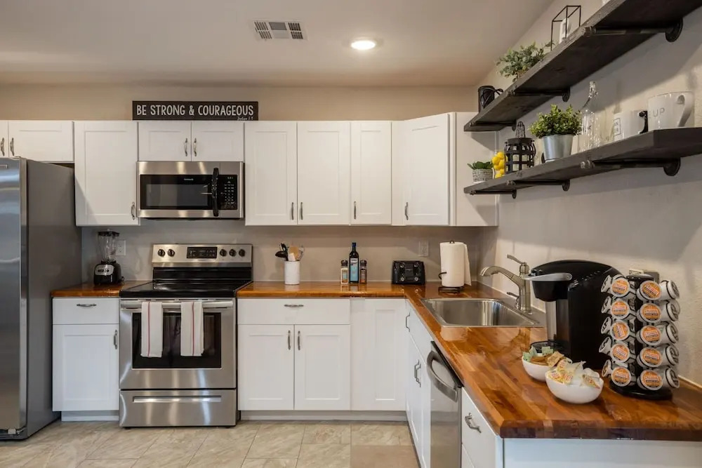 Scottsdale Osborn 3 Bedroom Home by RedAwning