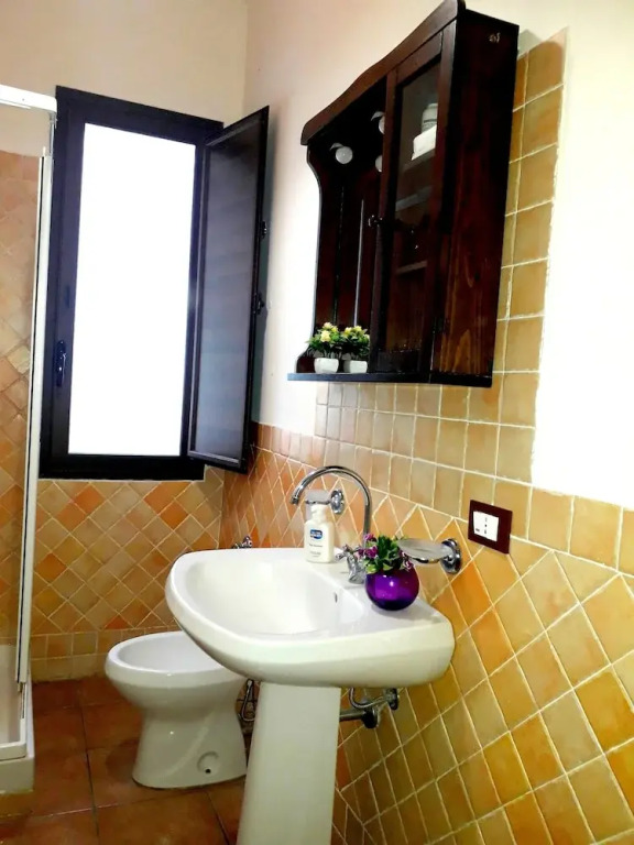 Chalet With one Bedroom in Ballata, With Wonderful Mountain View, Enclosed Garden and Wifi - 20 km From the Beach
