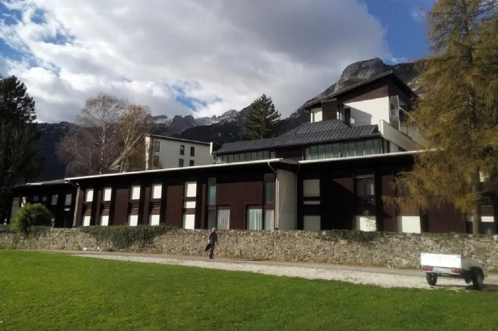 Hotel Alp