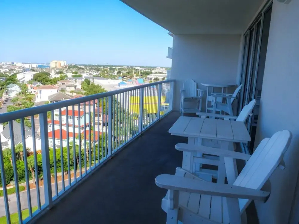 Terrace At Pelican Beach 0904 3 Bedroom Condo