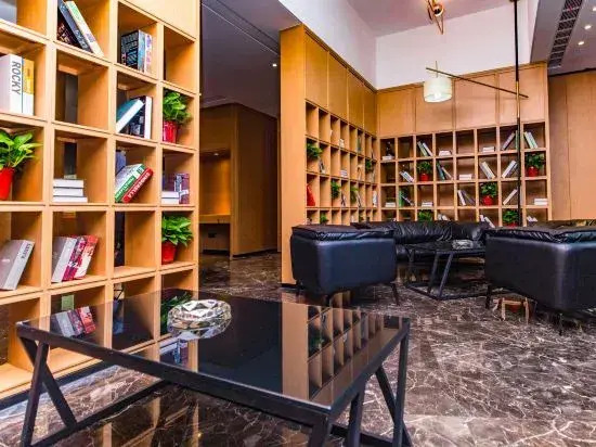 Chonpines Hotel(Tanghe Youlan Avenue Branch)