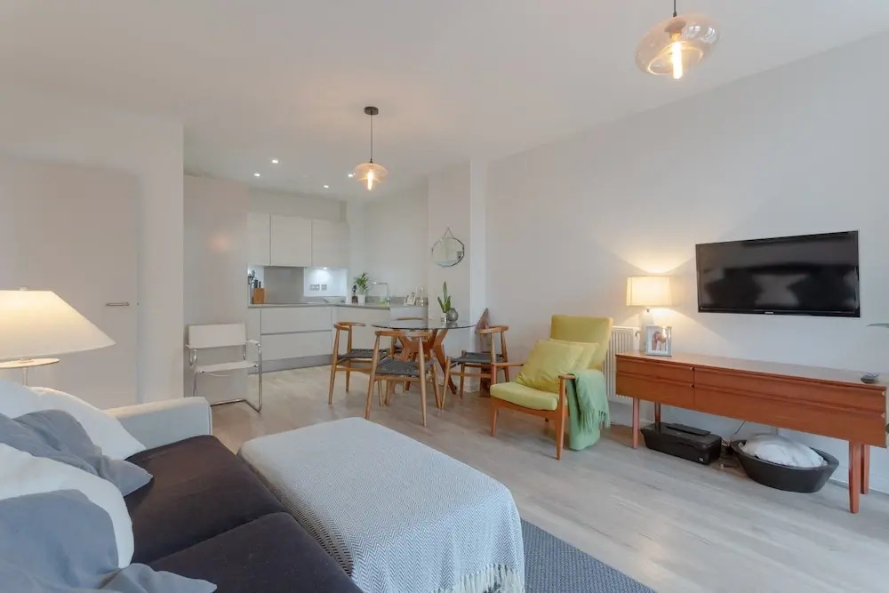 1 Bedroom Apartment in Mile End