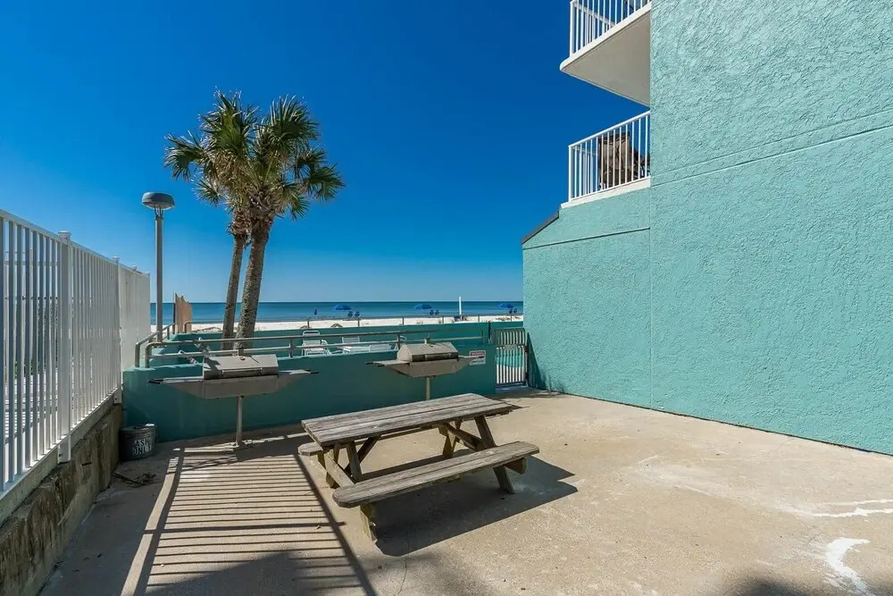 Westwind 603 1 Bedroom Condo