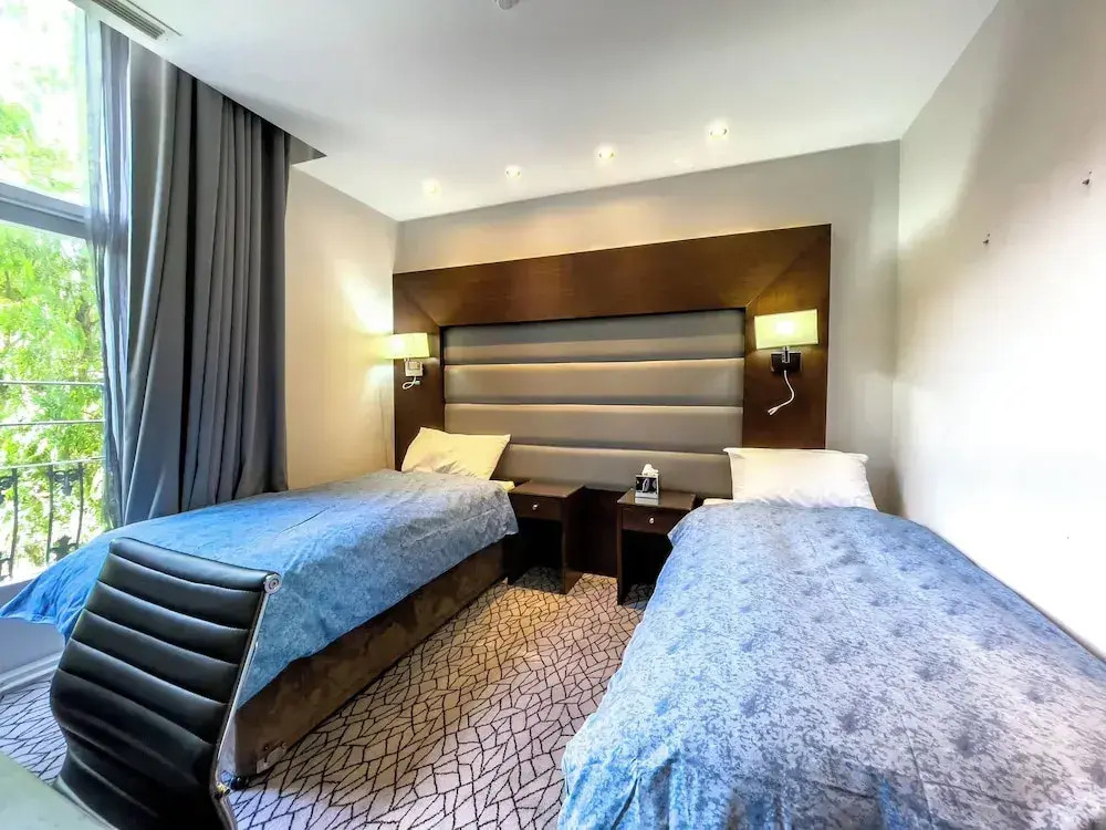 LHA Paddington Hostel