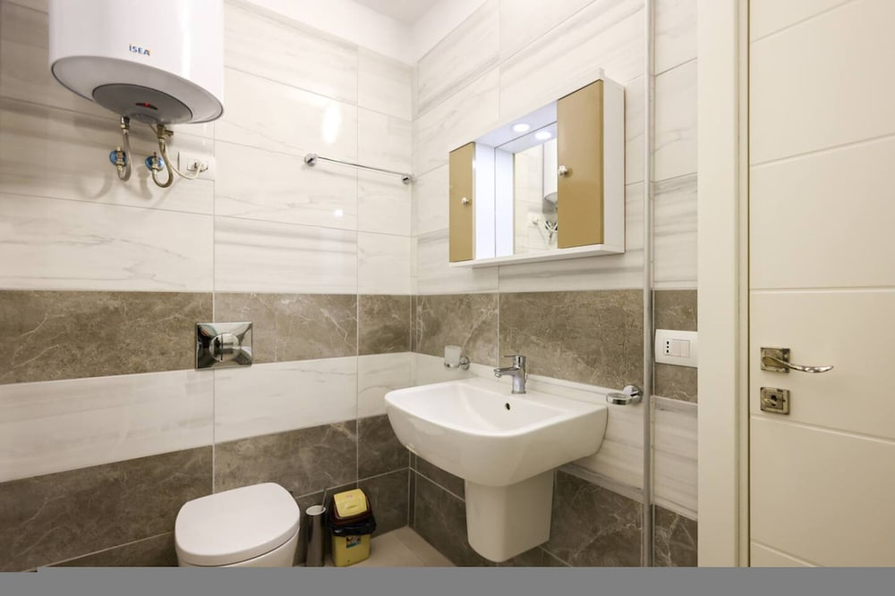 Perla Apartment 001 in Plazhi San Pietro