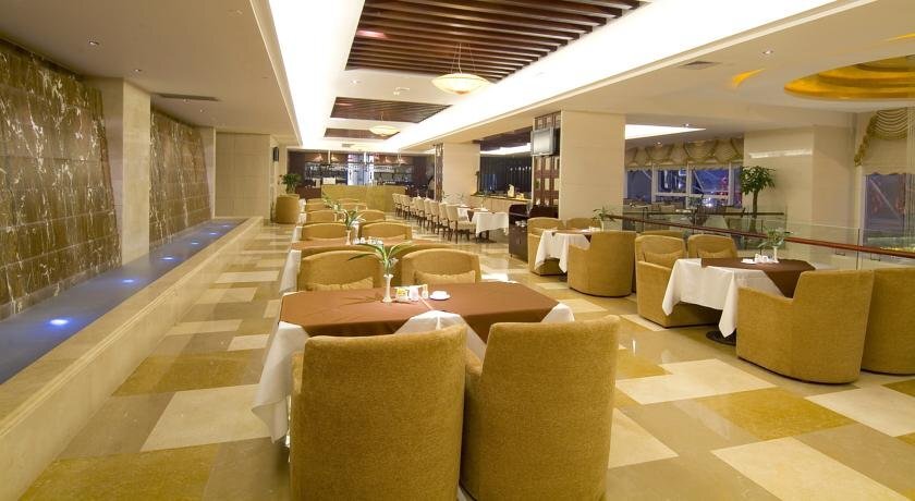 Hainan Wanlilong Business Hotel