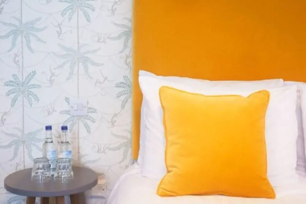 Embankment Hotel