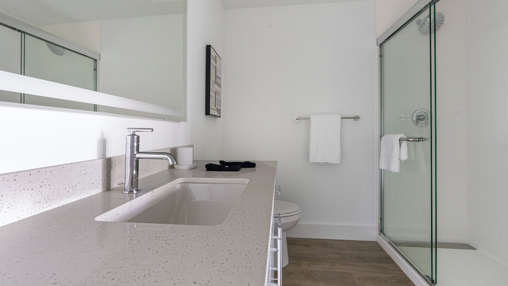Landing Furnished Apartments - Naples, FL