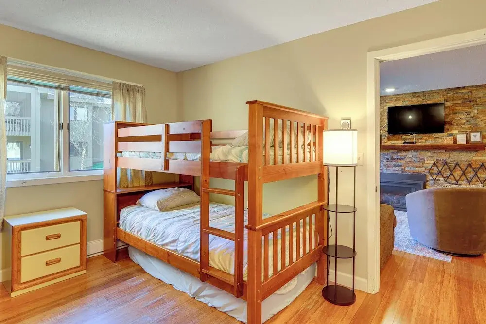 Ski-in/out & Golf Condo w/ A/C at Holiday Valley!