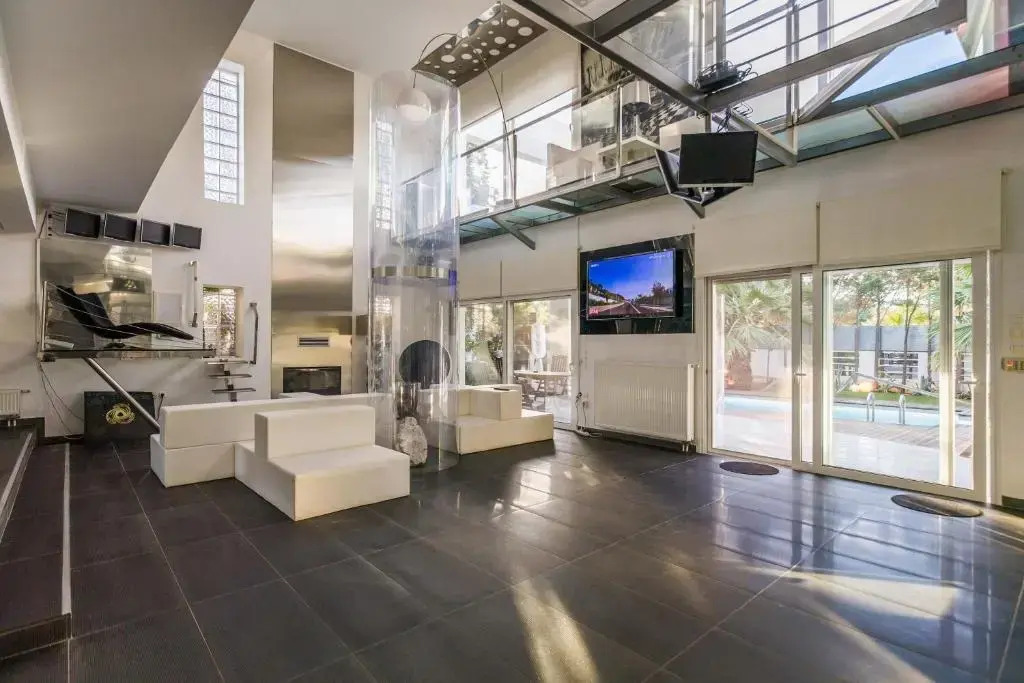 Villa BOND with private swimming Pool - 3m deep