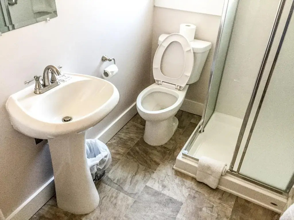 Admirals Quay Motel & Suites