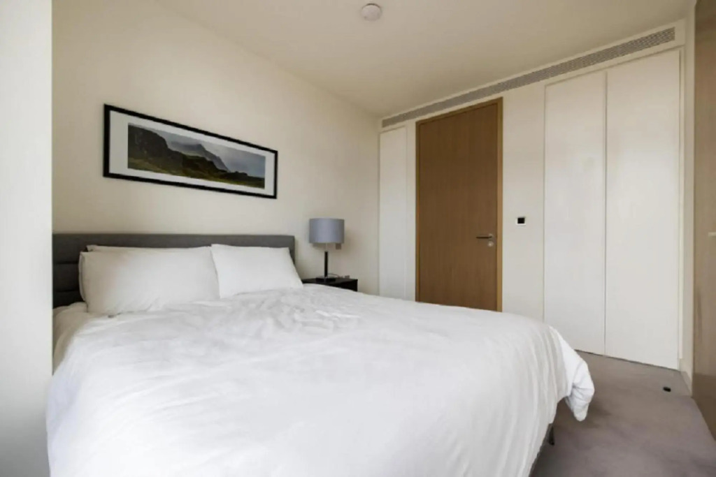 Spacious One Bed Apartment in Liverpool Street