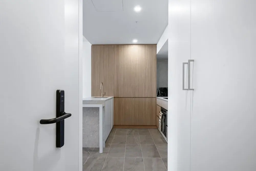 Modern 1-bed Apartment With Views in Fremantle