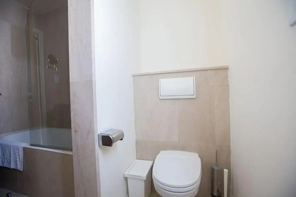 Villa Fig Tree Bay Frontline,Luxury 4Bdr Sea-Front Protaras Villa With Pool