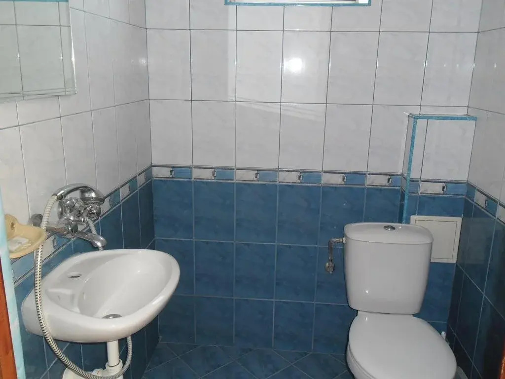 Dobrevi Guest House