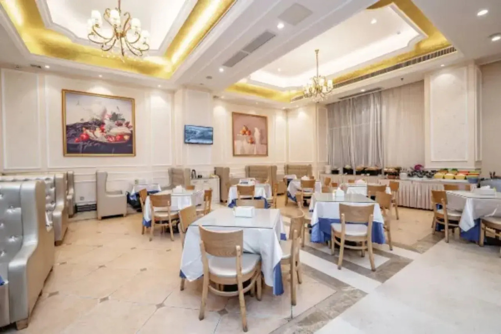 Venus International Hotel(Dongguan Songshan Lake Huawei University Store)
