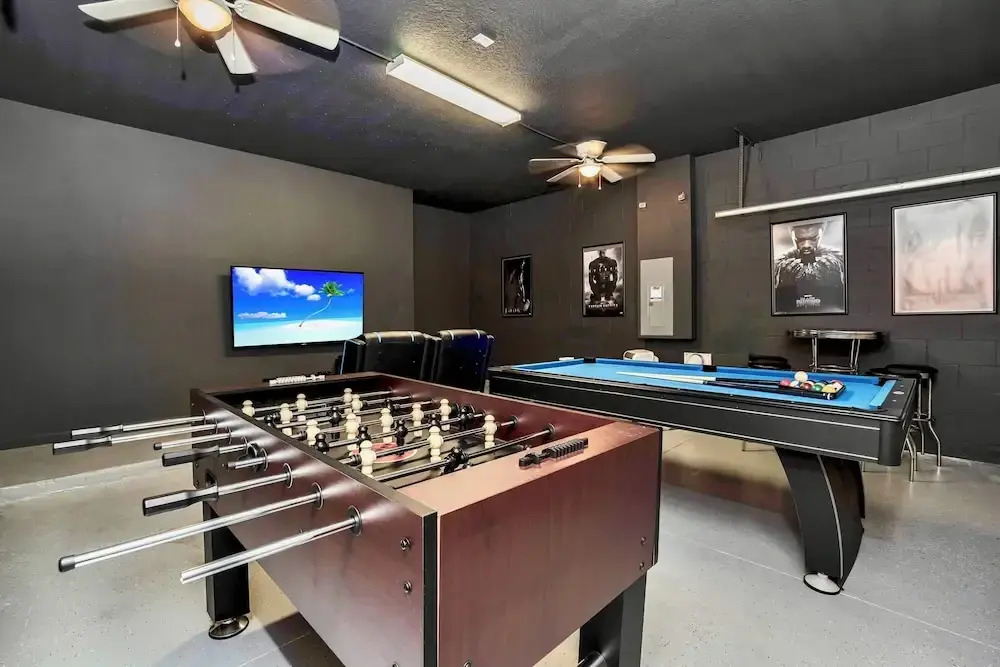 18 Guest Resort Home - Near Disney