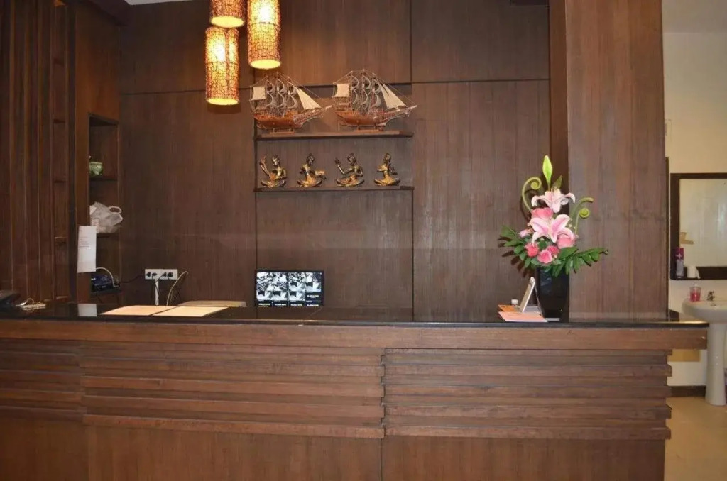 Arita House