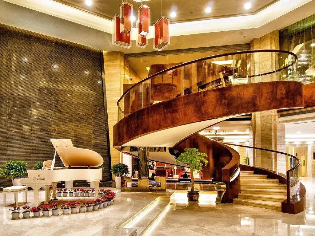 Regalia Hotel