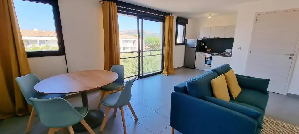 Appartement d'une chambre avec vue sur la mer et wifi a Porto Vecchio a 5 km de la plage