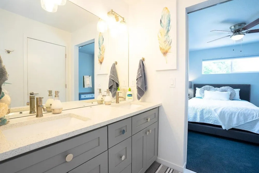 The Tennyson Adventure A Luxury Townhome With Private Balcony