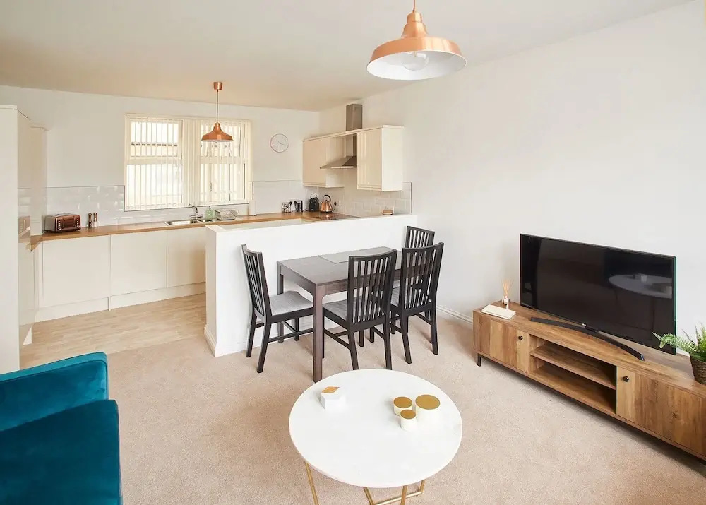 Esplanade Apartment