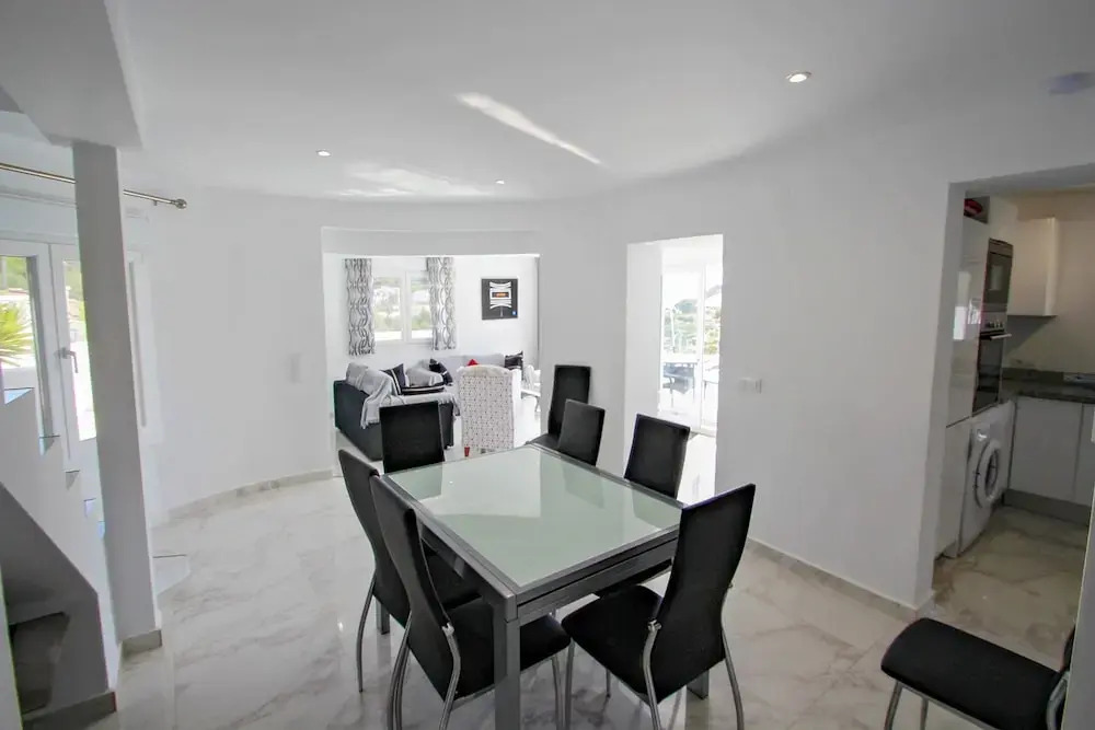 Gila - sea view villa with private pool in Benissa
