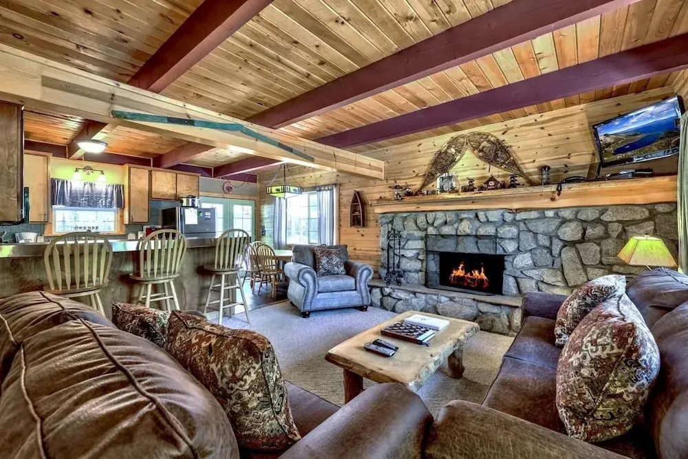 The Snowshoe Inn  592ss 4 Bedroom Cabin