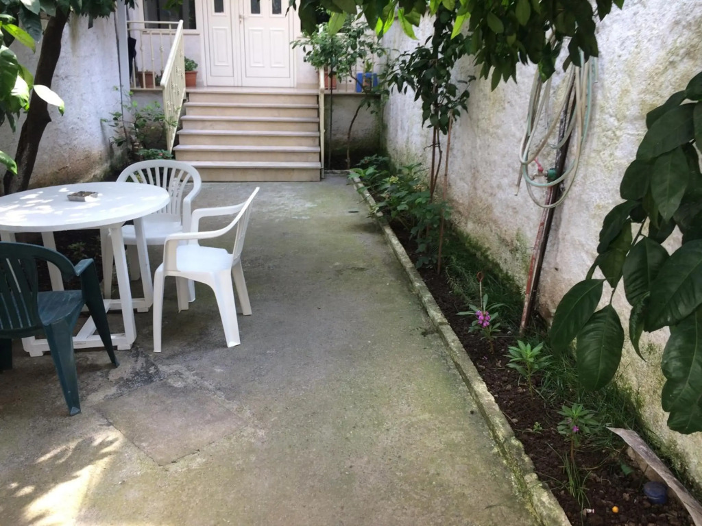 Nina Guest House