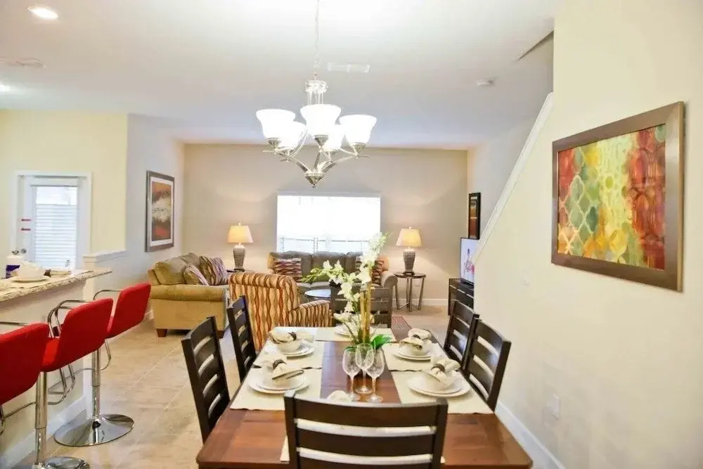 2931 Banana Palm Road 5 Bedroom Townhouse by Redawning